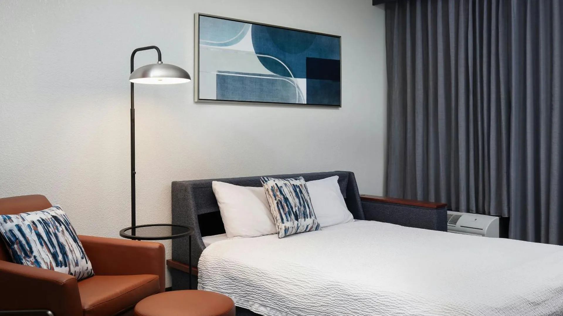 Courtyard By Marriott Denver Central Park 3*,